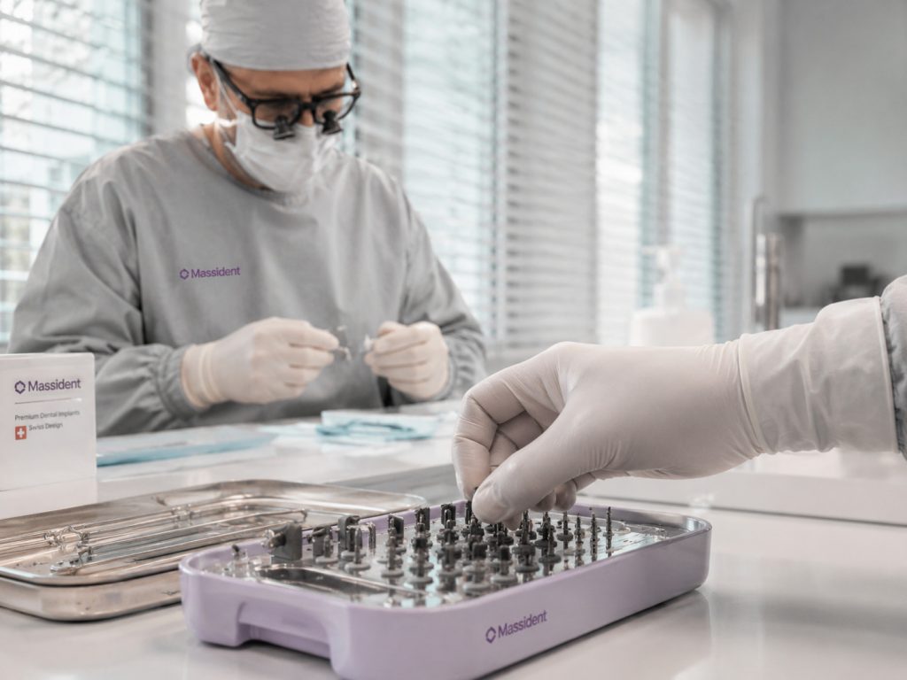 Implantes dentales en massidental mostoles